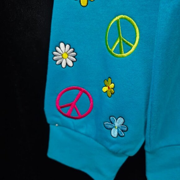 NWOT Scooby-Doo! Mystery Gang Embroidered Crewneck - BoxLunch Exclusive XL & 2XL - Picture 2 of 16